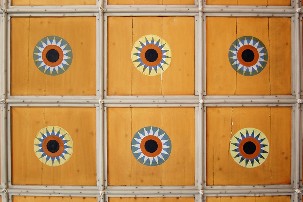 What is behind the code word „Mixed Economy“?